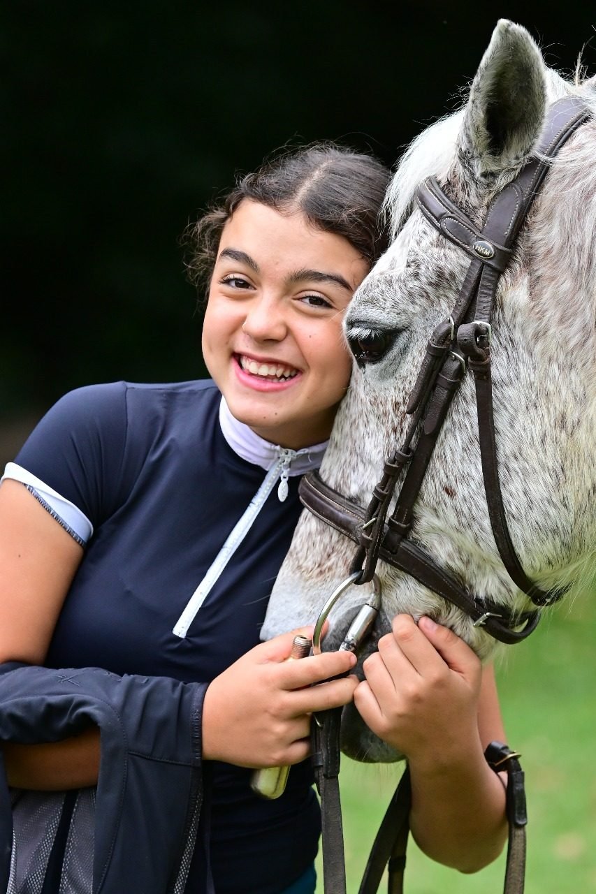 Isabela Stoduto — Cavalo